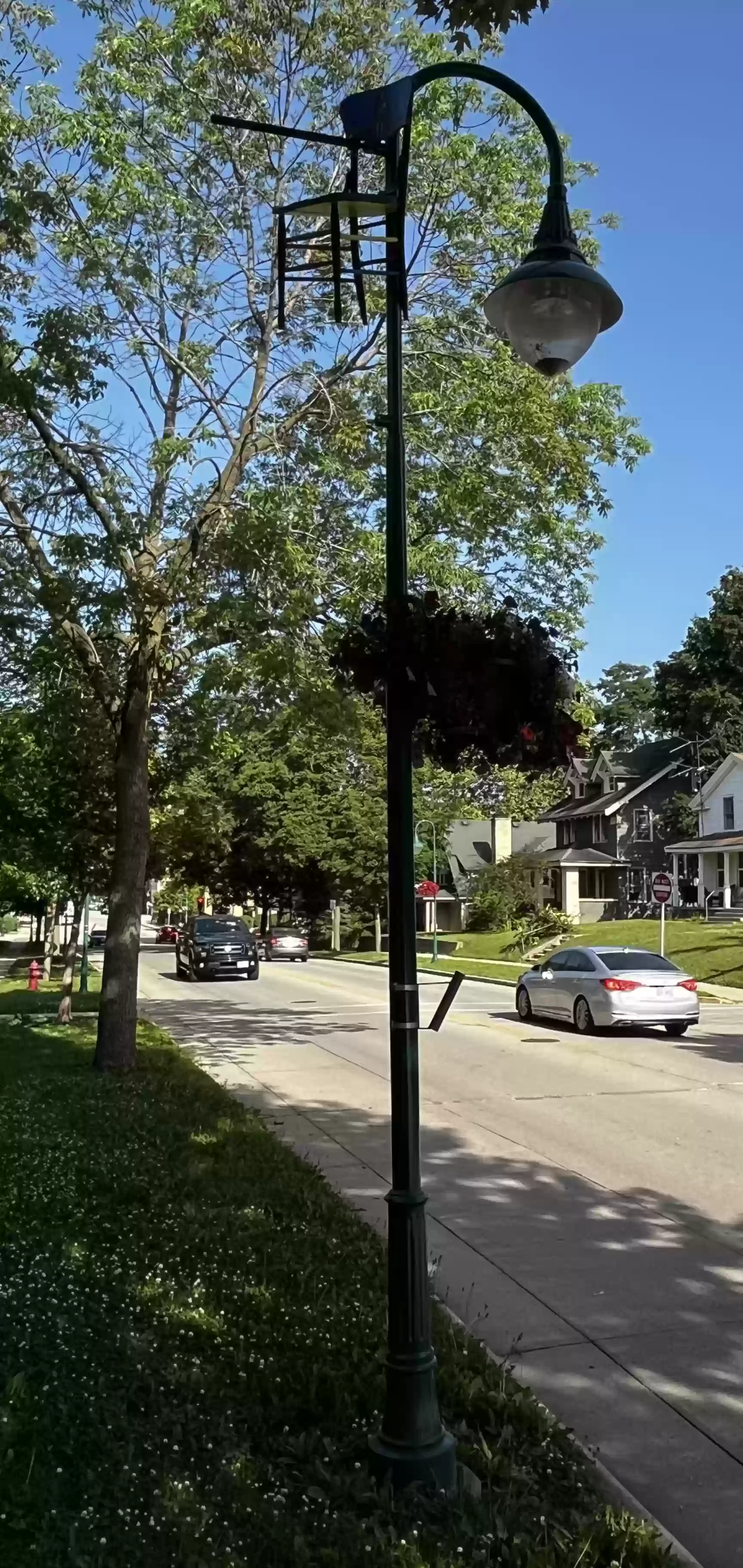 Lamp Post 13 with street in background